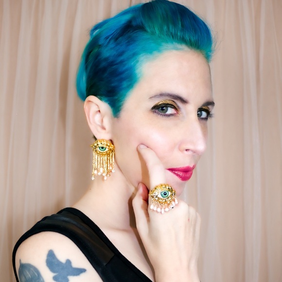 Lovers Eye Victorian Earrings, Women's Vintage Eye Earrings, Baroque-Style - Picture 13 of 13